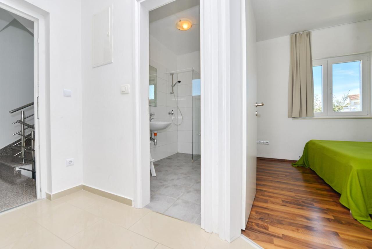 Apartments Verita Pakoštane Exteriér fotografie