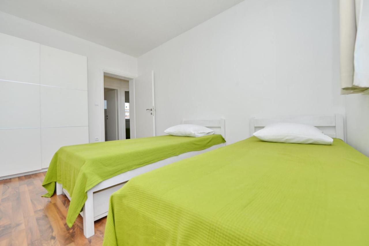 Apartments Verita Pakoštane Exteriér fotografie