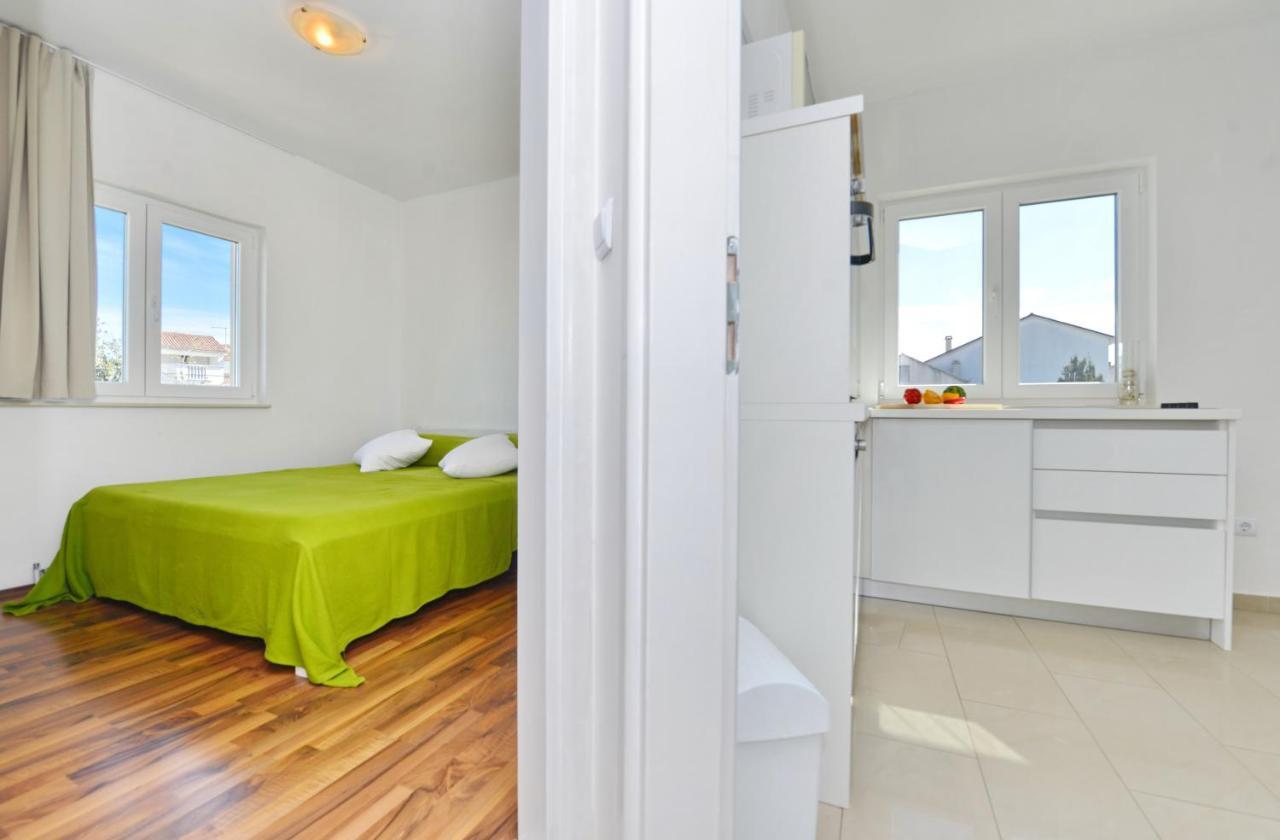 Apartments Verita Pakoštane Exteriér fotografie